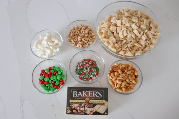 Christmas White Trash Almond Bark Ingredients