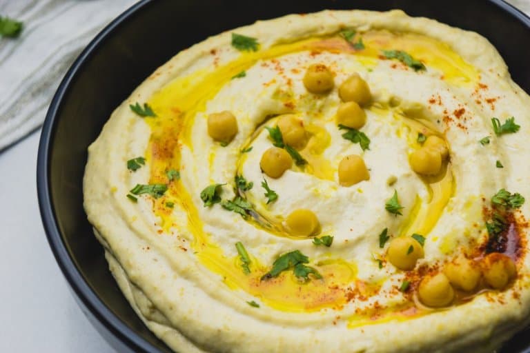 Simple Homemade Hummus Recipe Without Tahini