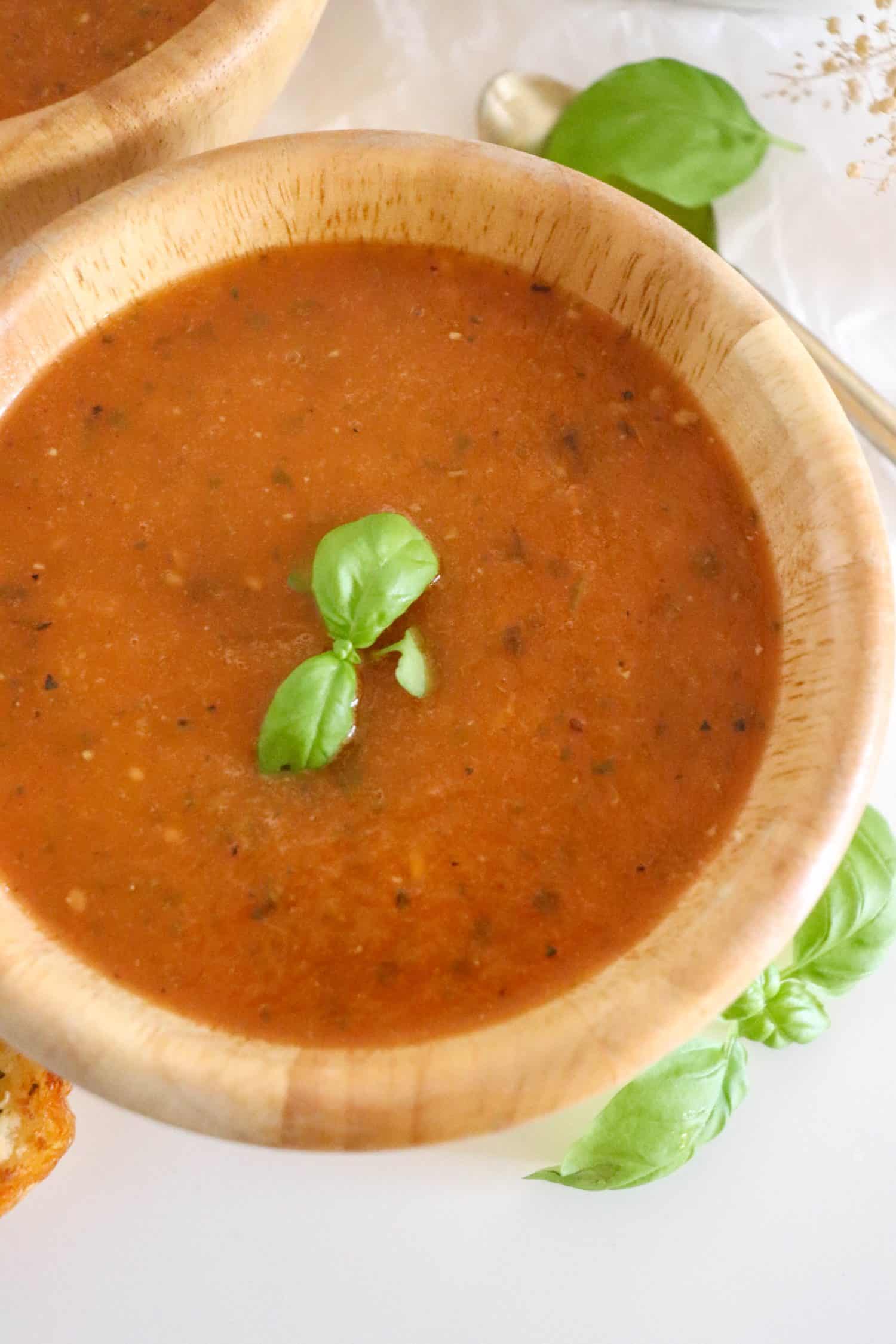 Creamy Smoked Tomato Basil Soup