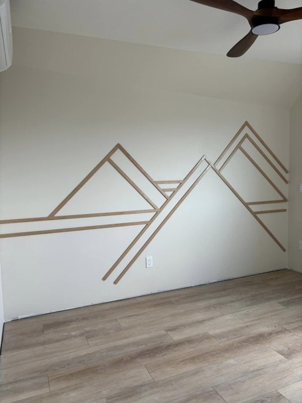 Trim Mountain in Bedroom