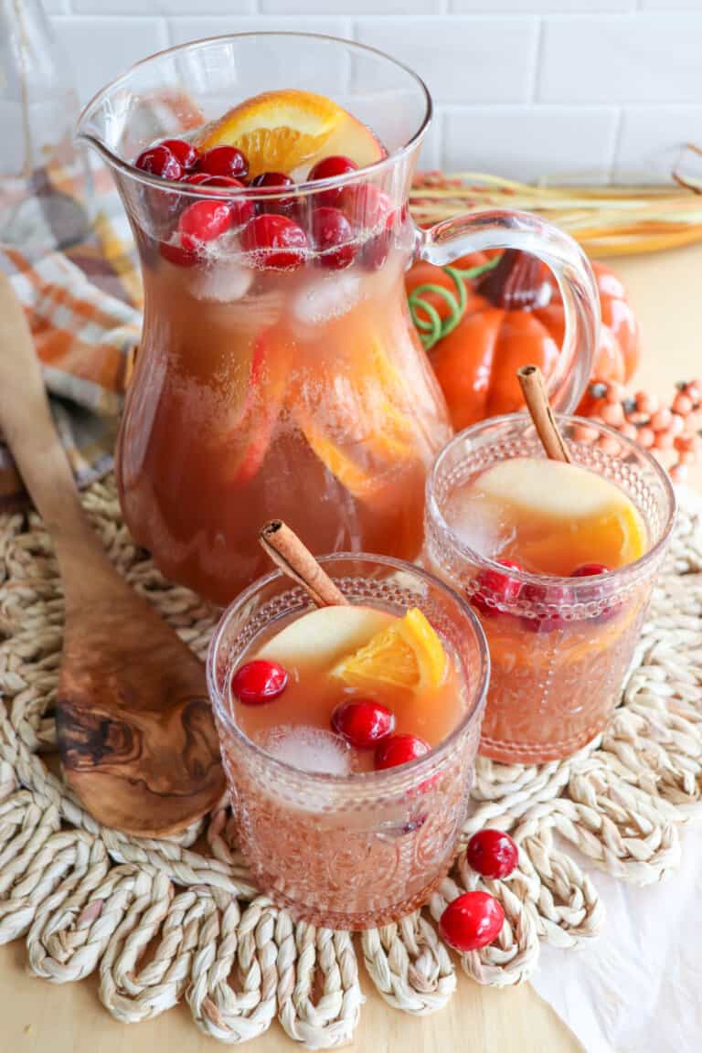 Easy Thanksgiving Punch Recipe (Non Alcoholic)