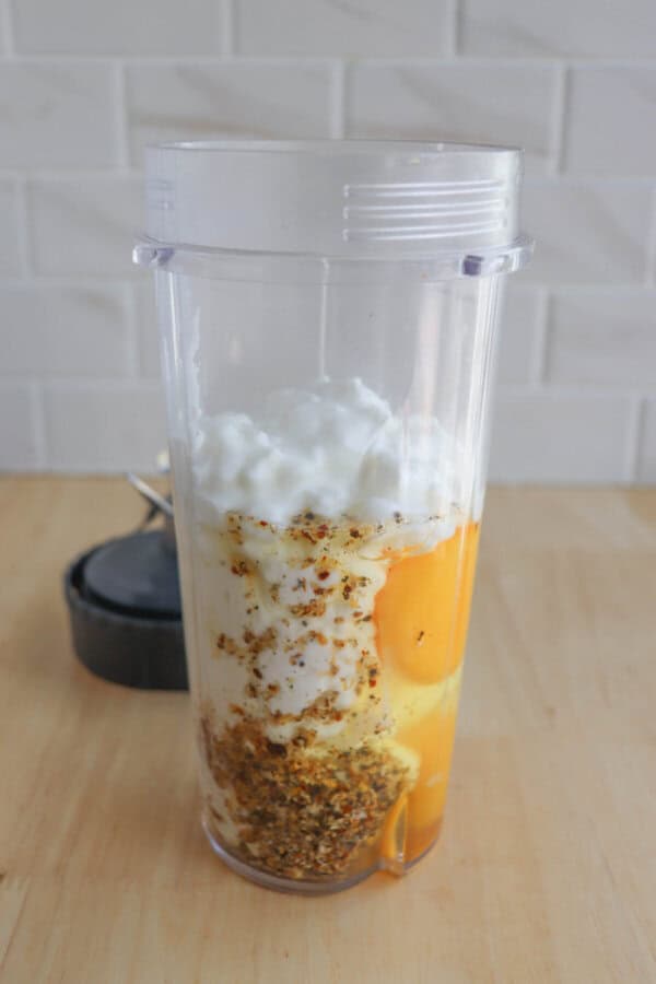 Cottage Cheese flatbread ingredients in a blender.